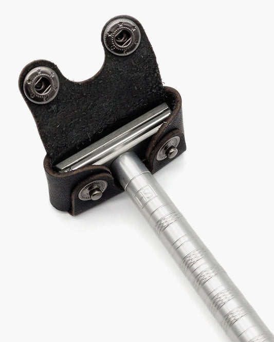 HENSON PROTECTOR DE CABEZAL DE CUERO NEGRO