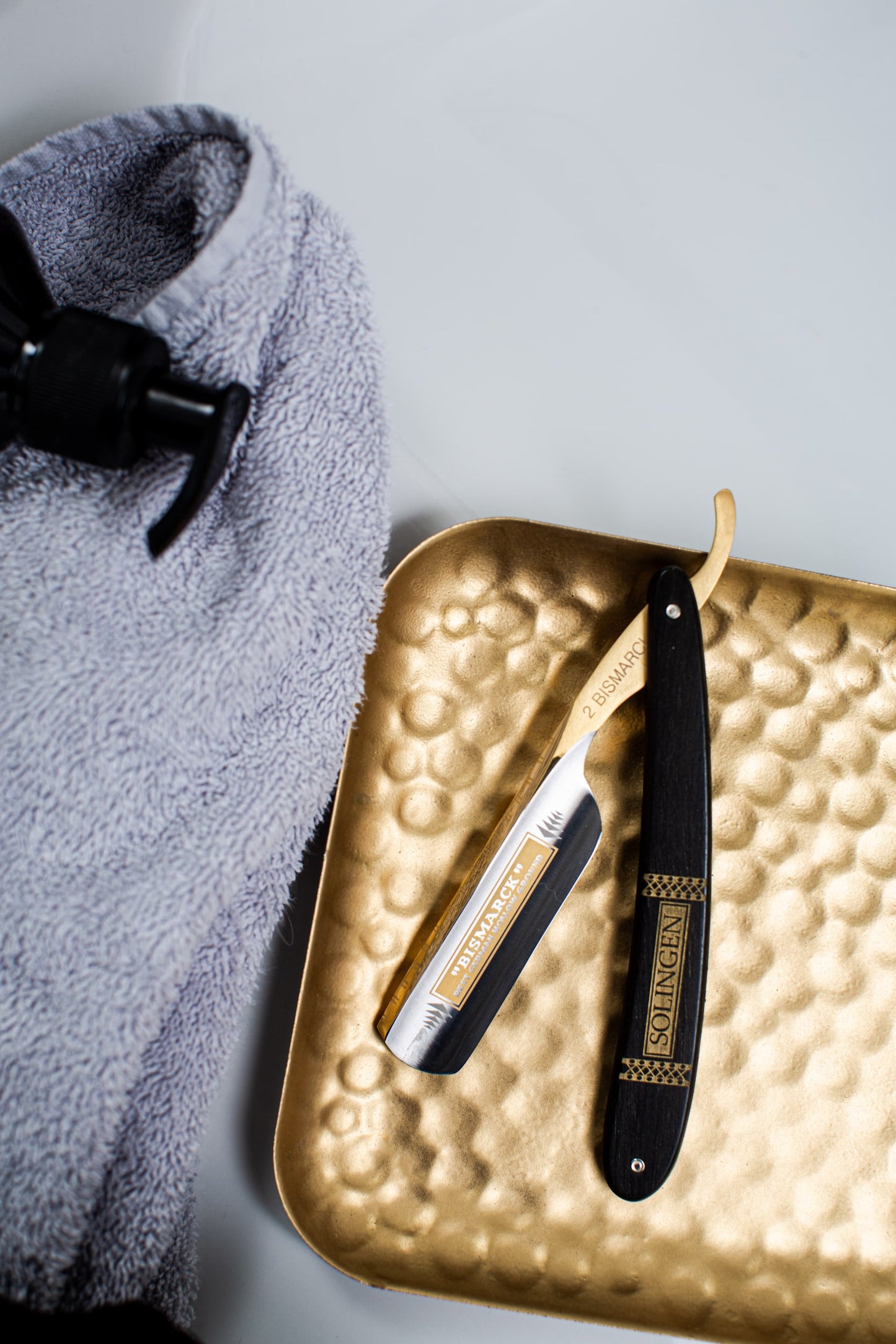 NAVAJA DOVO BISMARCK 6/8" MADERA DE EBANO