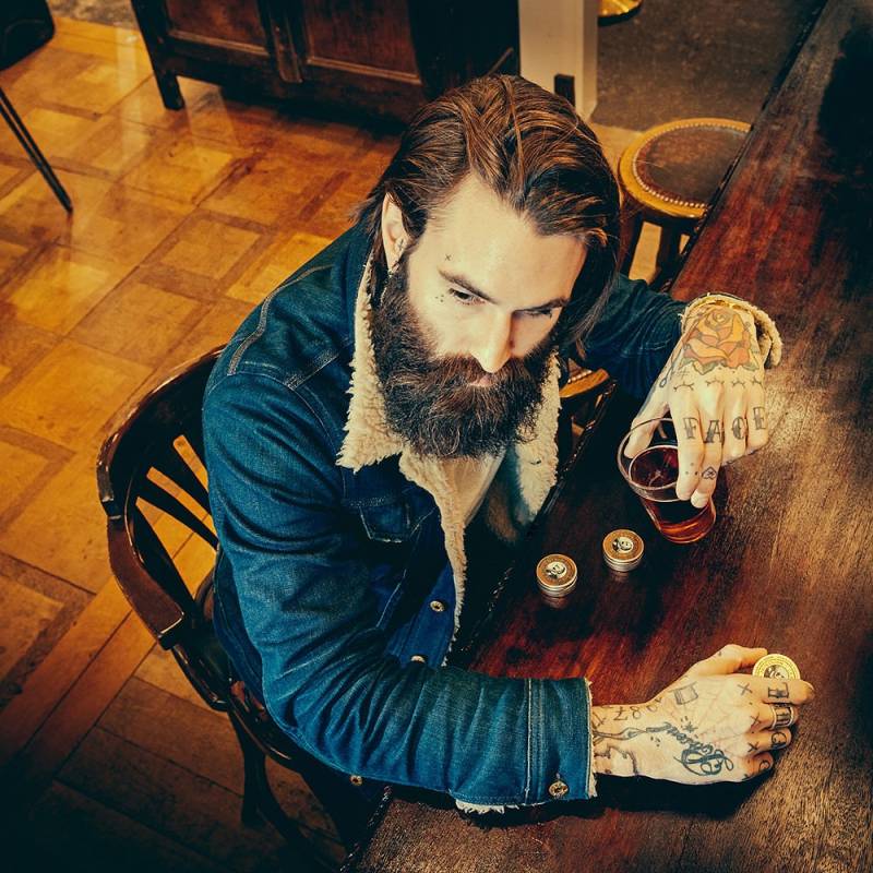 CAPTAIN FAWCETT'S CERA PARA BIGOTE RICKY HALL'S BOOZE AND BACCY - 15 ml