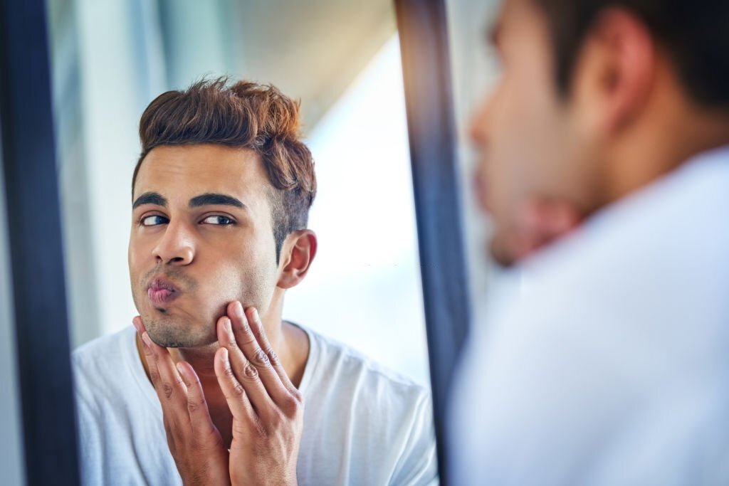 Cómo prevenir irritaciones al afeitarse: Consejos y Productos para un Afeitado Suave