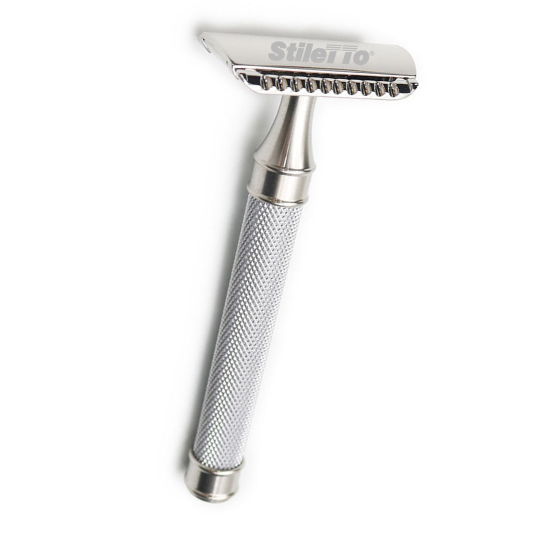 THE BLUEBEARDS REVENGE SET DE AFEITADO CON MAQUINA DOBLE HOJA