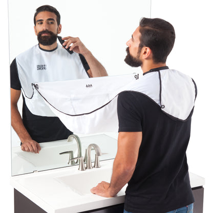BEARD BIB, CAPA PARA BARBA, COLOR BLANCO
